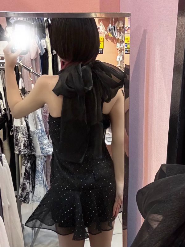 後ろ