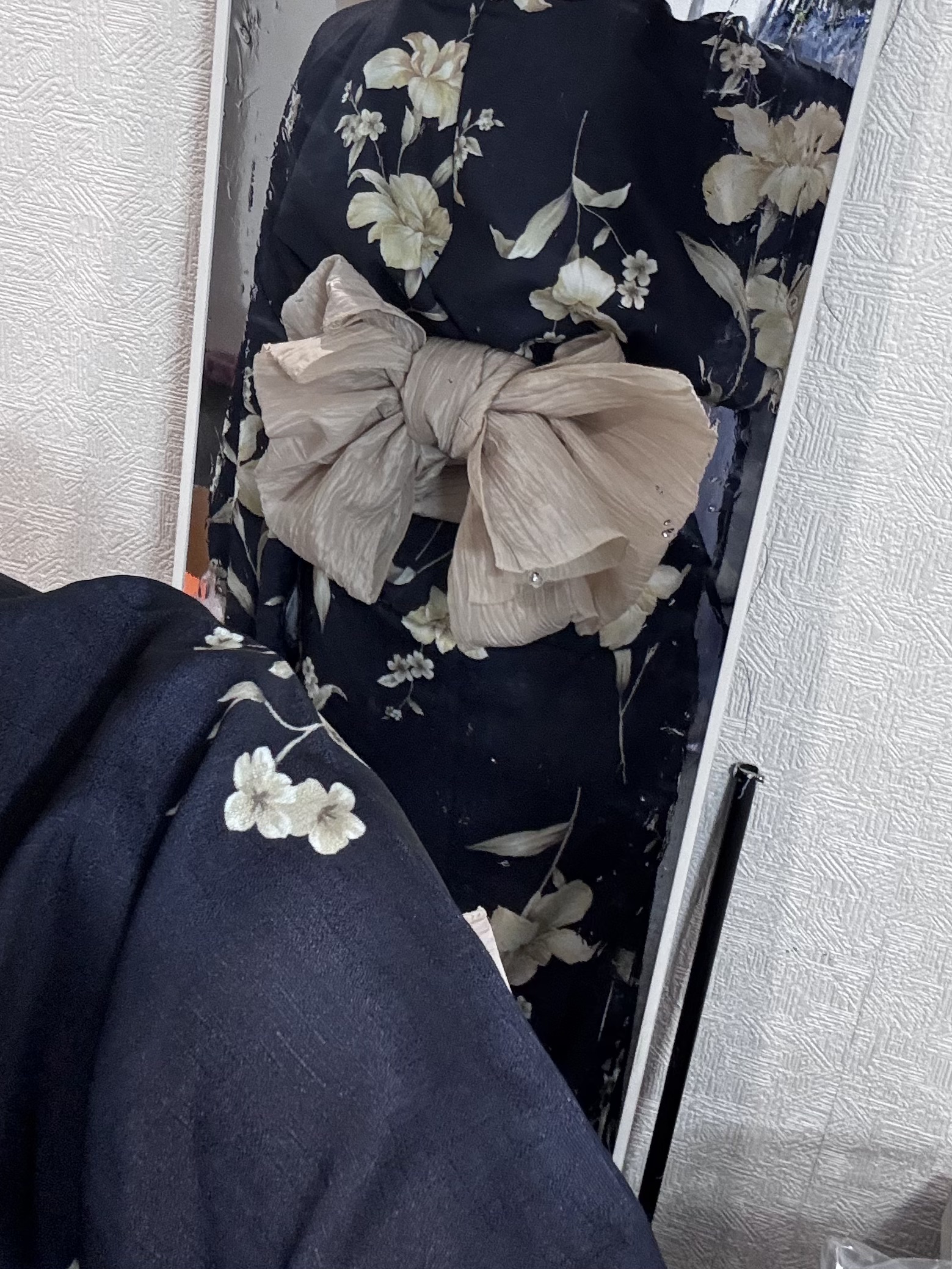 後ろ