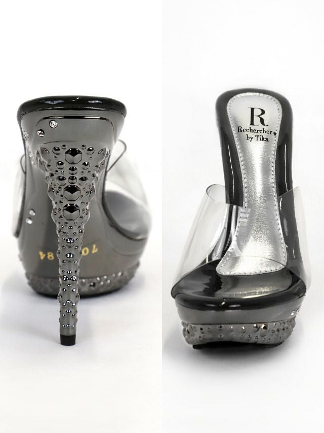 キャバヒール イメージ2 スタッズ風ブラックカラークリアサンダル