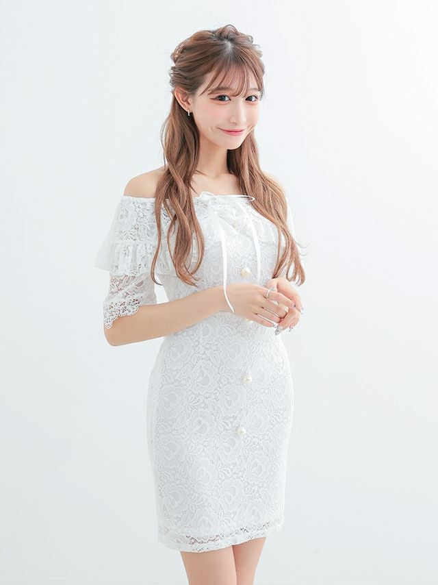 イメージ画像3 キャバドレス 安い myMinette マイミネット miho着用 パール飾り ボタン付き 総レース オフショル タイト ミニドレス ホワイト ブラック キャバ ドレス タイトドレス ミニ 膝丈 可愛い 通販
