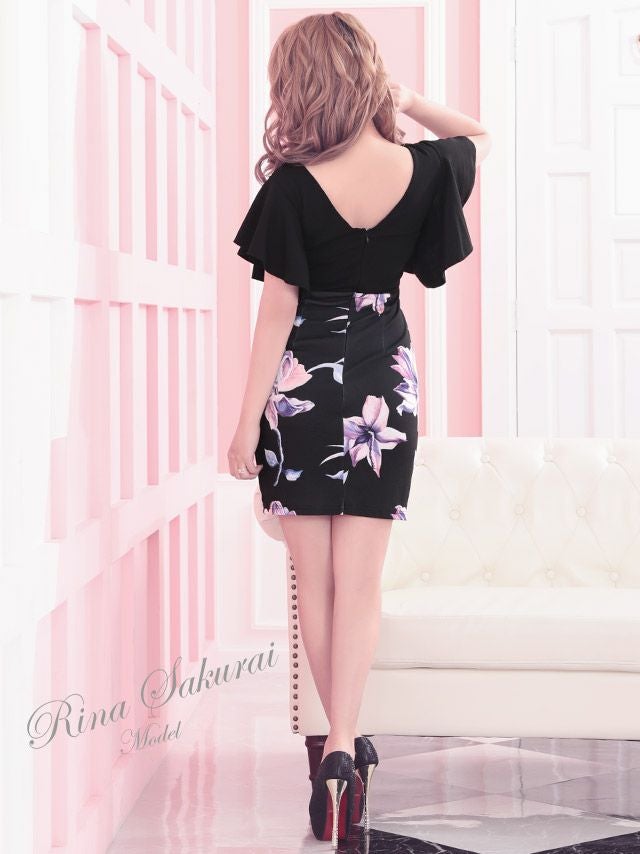 イメージ画像5 Tika さくりな着用 XS?XXLサイズ クロスラインフレアスリーブ花柄タイトドレス  5サイズ展開 /レディース/キャバドレス【キャバ嬢 キャバクラ キャバドレス ドレス ラウンジ スナック ナイトワーク お水】