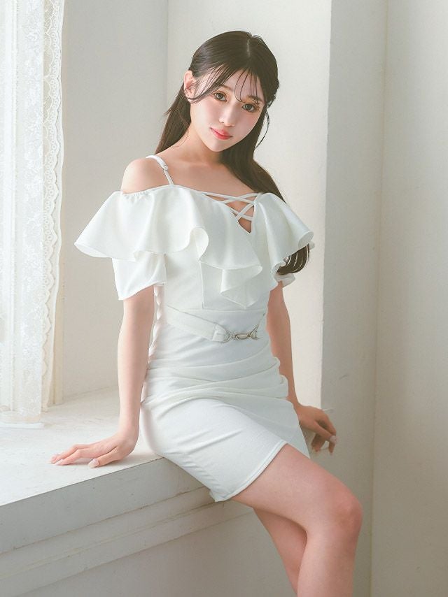 イメージ画像3 Tika 伊藤桃々着用 S?XLサイズ フリルデザインウエストベルトワンカラータイトミニドレス (ホワイト/グレー/ブラック) 4サイズ展開 /レディース/キャバドレス【キャバ嬢 キャバクラ キャバドレス ドレス ラウンジ スナック ナイトワーク お水】