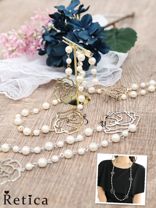 バラモチーフデザインネックレス