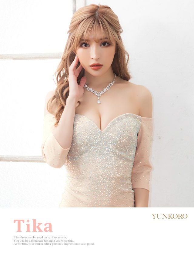 キャバドレス ロングドレス タイト セクシー 大きいサイズ Tika ティカ 袖ありオフショルダースパンコールビジューワンカラータイトスリットロングドレス
