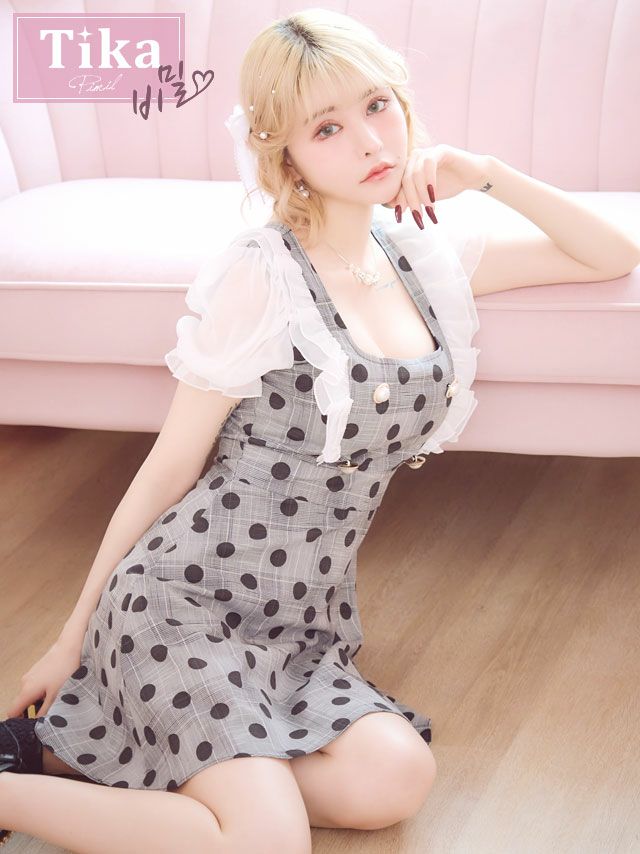 メイン画像 キャバドレス 韓国 [韓国ドレス]グレンチェック柄×ドット柄シアーフリルパフスリーブ半袖フレアミニドレス (Sサイズ～Lサイズ) (戦慄かなの/キャバドレス着用)