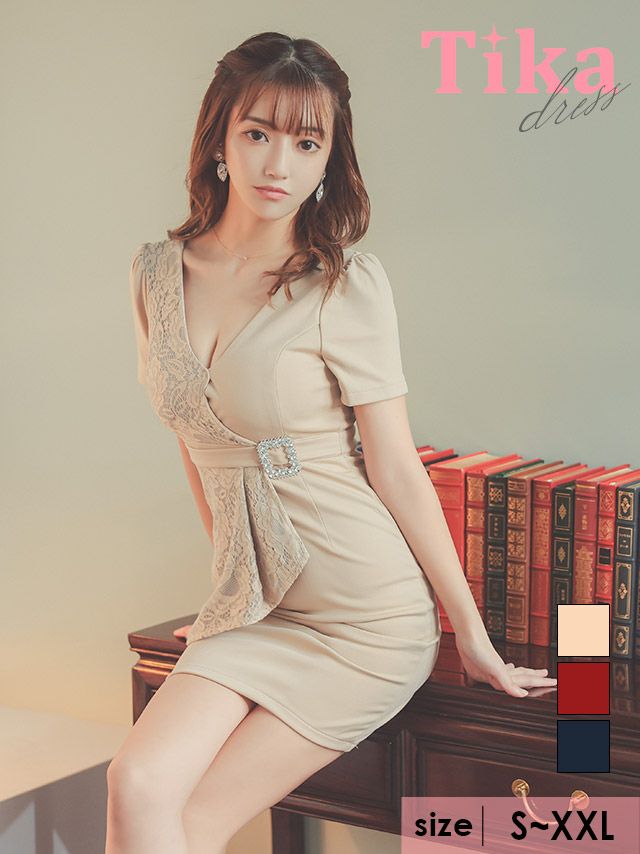 キャバドレス ミニ丈 大きいサイズ 袖あり キャバクラ 体型カバー Tika ティカ 半袖Vネックアシンメトリーレースペプラムビジュー付きウエストベルトタイトミニドレス