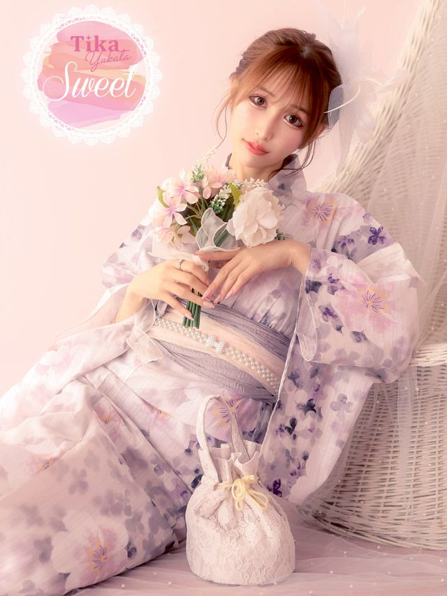 [浴衣] SWEET 白地にニュアンス水彩フラワー 3点セット (ゆかた・兵児帯・下駄)