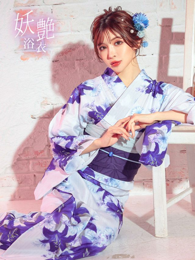 [浴衣 選べる帯] 妖艶 白地×水墨百合の花 3点セット (ゆかた・平帯or作り帯・下駄)