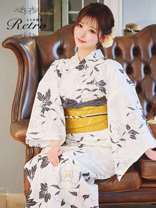 [浴衣 選べる帯] レトロ 白地×モノトーン牡丹 3点セット (ゆかた・平帯or作り帯・下駄)