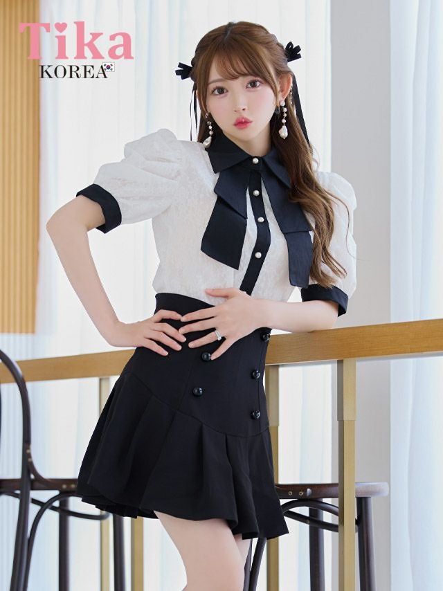 メイン画像 キャバドレス 韓国 ミニドレス セットアップ モノトーン 襟付き ネックリボン 半袖 セットアップ 胸元カバー Aライン ワンピース (黒崎みさ着用) [tk-mdsk124]