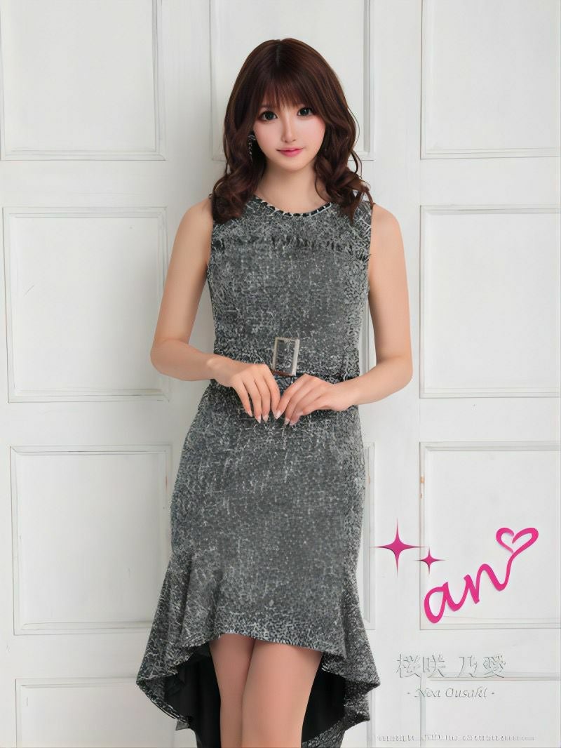 キャバドレス an アン　高級ツイードウエストベルトフリルマーメイドノースリーブ膝丈ドレス