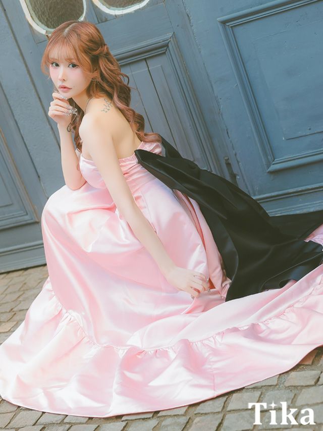 バースデー サテン ビッグリボン ベア ゴージャスフリル Aラインロング