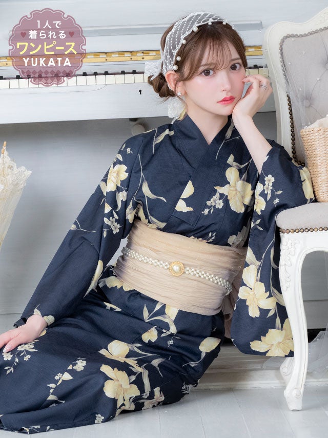 [ワンピース浴衣] アンティーク百合 紺地 2025 簡単 一人で着れる 3点セット (ゆかた羽織・ワンピース・兵児帯)