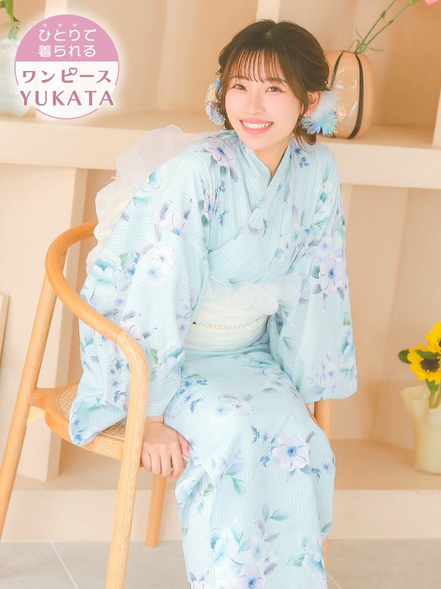 [ワンピース浴衣] ベビーブルー ニュアンスフラワー 簡単 一人で着れる 2025 SWEETシリーズ 3点セット 上ノ堀結愛着用 (ゆかた羽織・ワンピース・兵児帯)