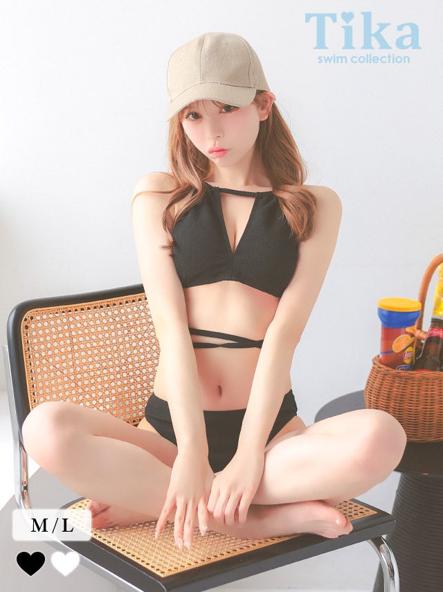 水着 ビキニ 大きいサイズ ホルターネック 黒 白 クロス ワンカラー ブラック ホワイト