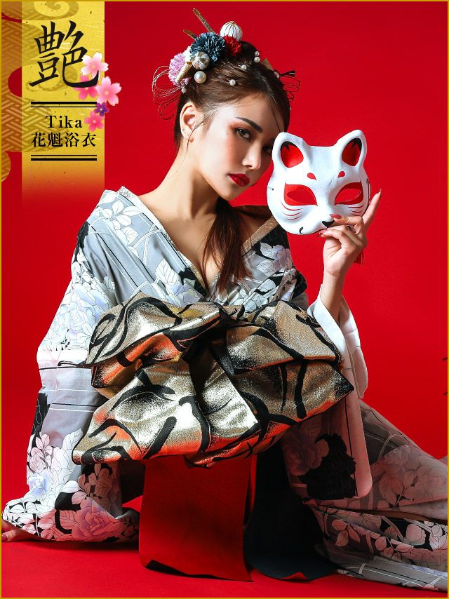 [花魁浴衣] 桜まつり 2way 縦縞 モノトーン 薔薇 5点セット (ゆかた・下駄・平帯・飾り兵児帯・肌襦袢)