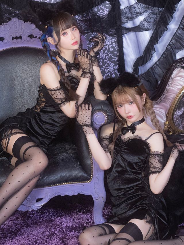 ま*か様 【17点まとめ売り】コスプレセット メイド ナース チャイナ 黒猫 ポ コスプレ 黒猫 4点set ドット柄シアー ベロア サイド編み上げ