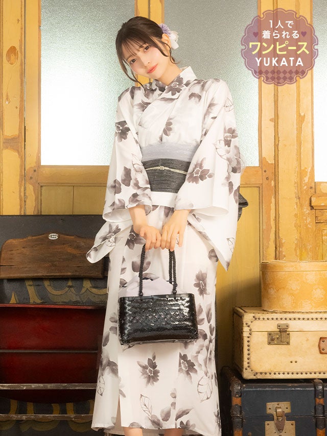 [浴衣] ワンピース2way 水彩フラワー 黒白モノトーン 古典レトロ モダン 簡単 一人で着れる 3点セット (黒嵜菜々子着用) [tk-ykop26-cyw3]