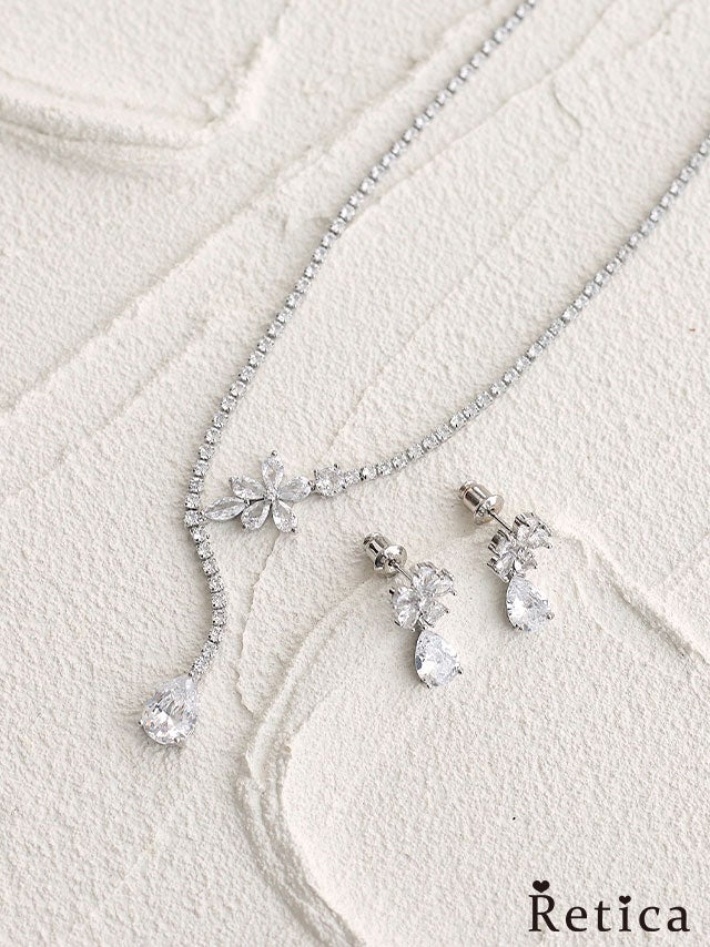 花モチーフドロップビジューYラインネックレス×ピアス2点セット(シルバー)